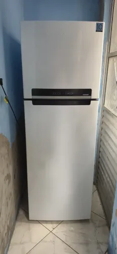 Geladeira Midea 385L
