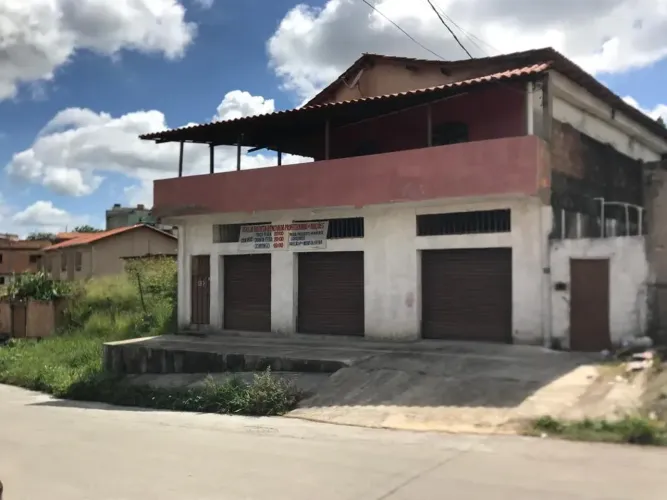 Ribeirão Das Neves - Casa Padrão - San Genaro