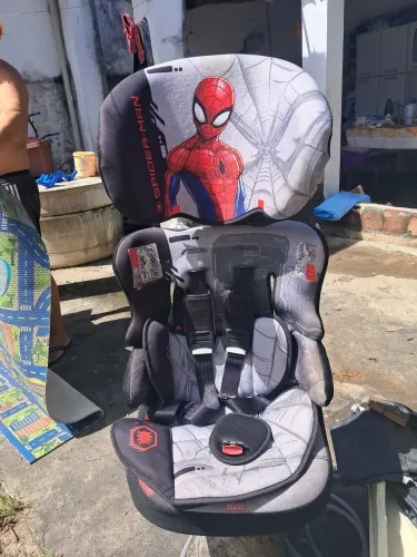 Cadeirinha do homem aranha