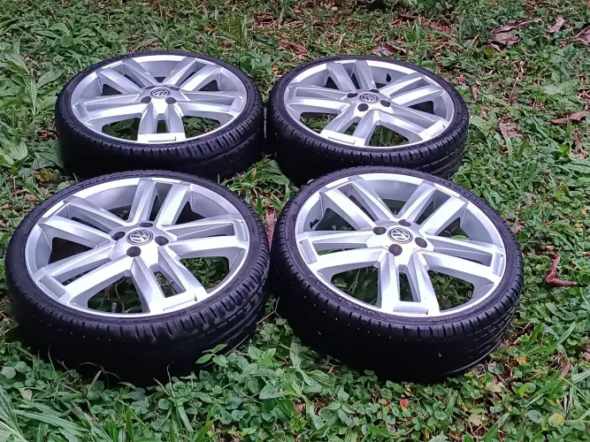 Jogo Rodas 18 Amarok 4 furos 