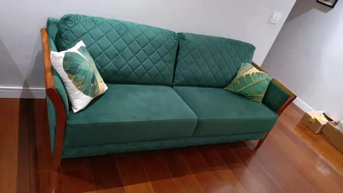 Vendo sofá semi Novo