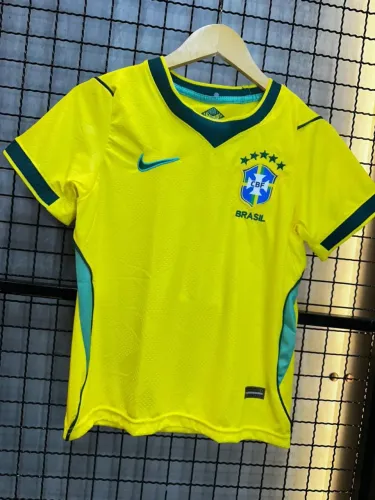 Camisetas tailandesas