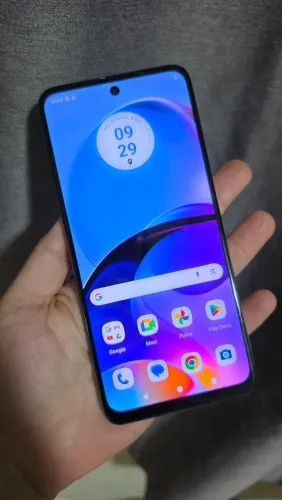 Moto G14 128GB / 8GB RAM - Muito Conservado