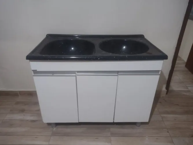 Tanque cuba dupla com armario