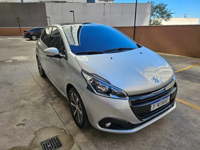 Peugeot 208 Griffe 1.6 Flex 16V 5P Aut. 2020