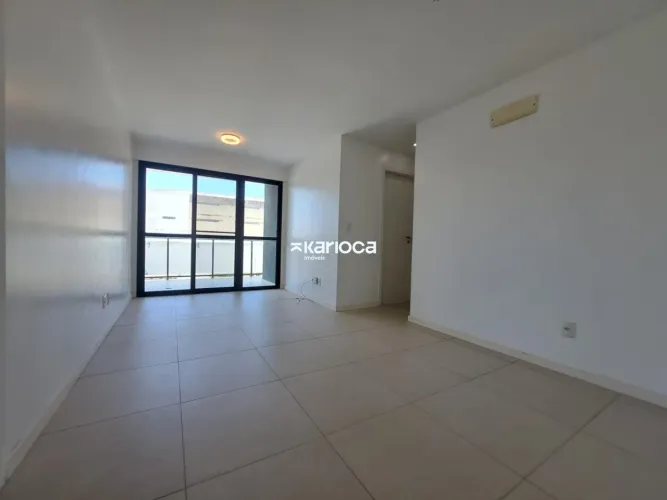 Oportunidade! Apartamento com 73m² para personalizar do seu jeito, próximo à praia