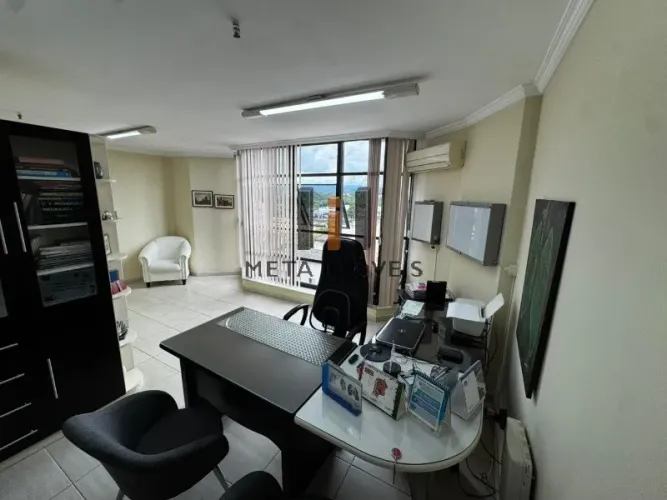 SALA COMERCIAL em RESENDE - RJ, Campos Elíseos