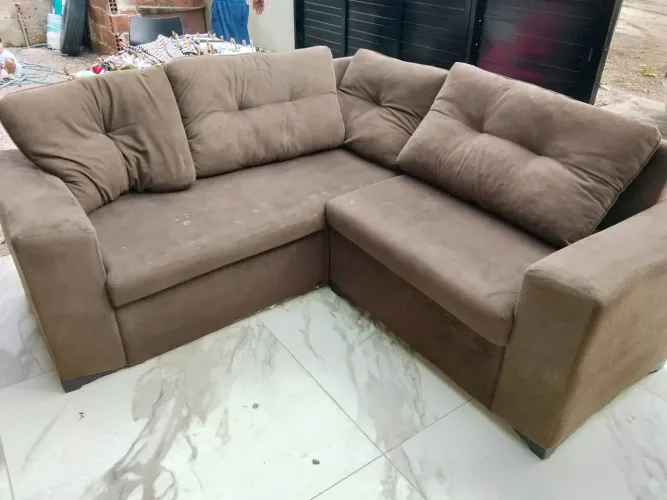 Sofá em L
