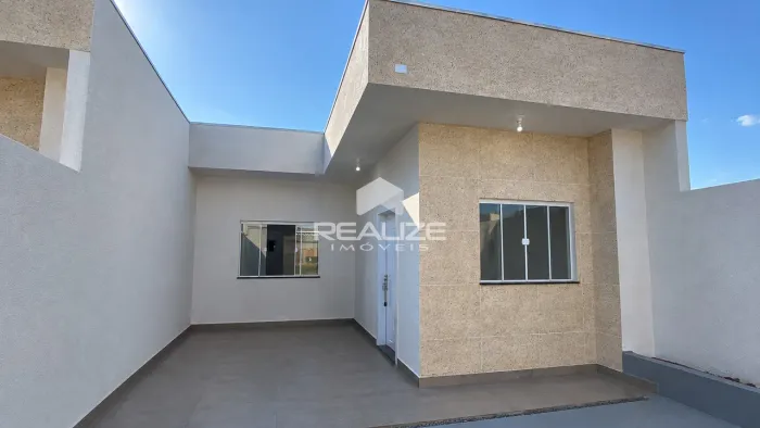 Casa à venda no Jardim Dona Brida com 2 quartos.