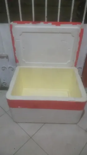 Caixa de isopor 100 LT com dreno