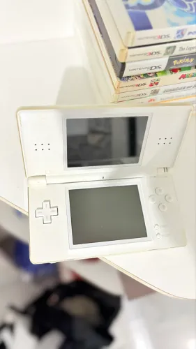 Nintendo DS Lite branco - Leia descrição 