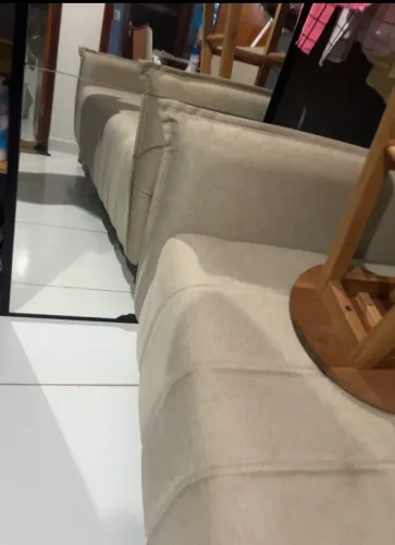 Sofá em linho
