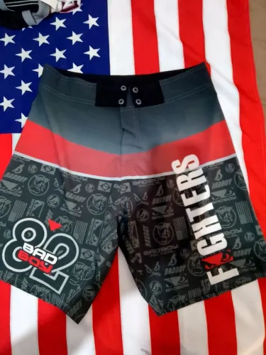 Bermuda bad boy original Tam:38