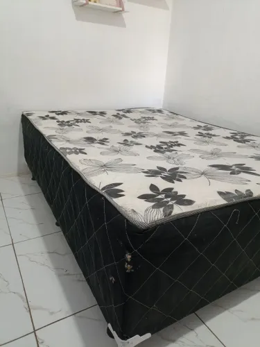 CAMA CASAL + COLCHÃO CASAL USADO!