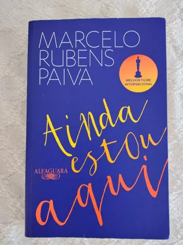 Livro ainda estou aqui