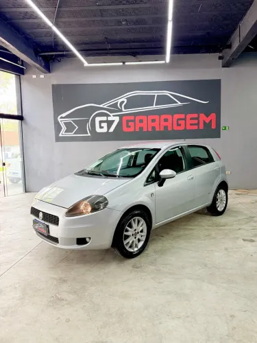 Fiat Punto Attractive Italia 1.4 F.flex 8V 5P 2012