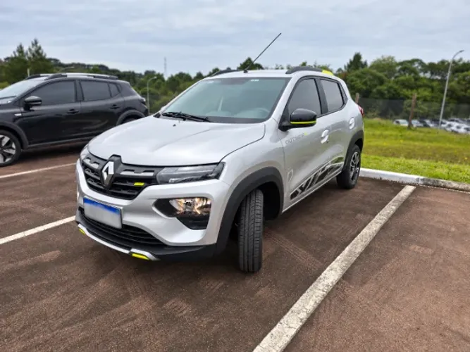Renault Kwid Outsider 1.0 Flex 12V 5P Mec. 2026