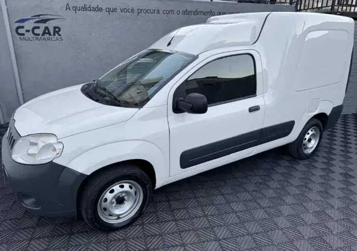 Fiat Fiorino Furgão Work. Hard 1.4 Flex 8V 2P 2018