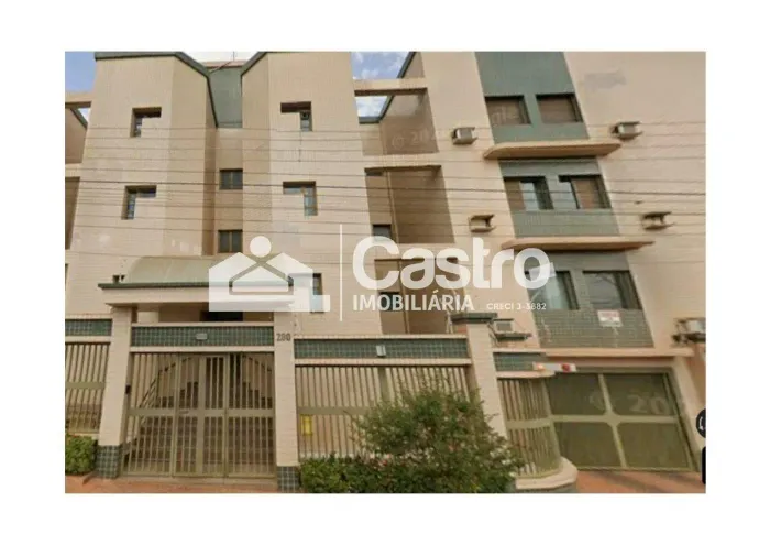 Apartamento com 03 dormitorios proximo ao Docão