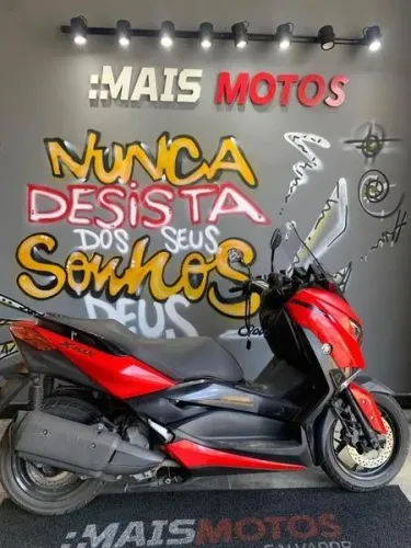 YAMAHA XMAX 2023