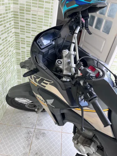 XRE 300 adventure 2022 17.000km IPVA 2026 pago