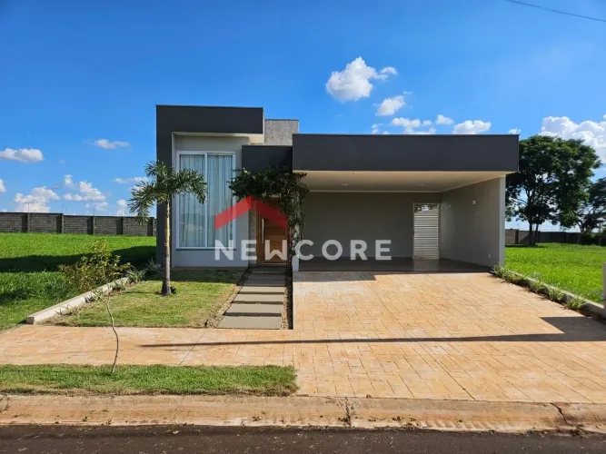 Casa de condomínio em Rua Piacenza - Jardim São Camilo II - Araraquara/SP