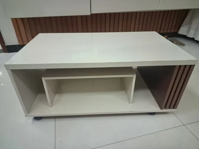 Mesa de centro ripado em MDF