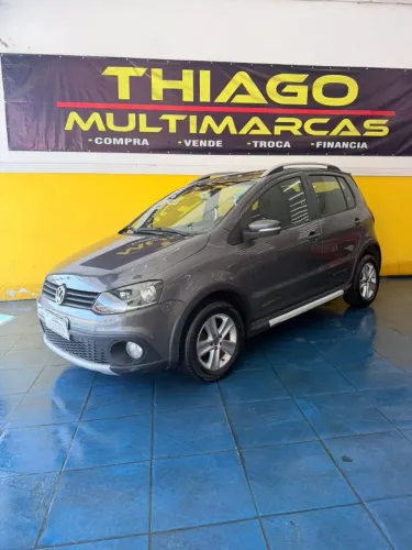 Volkswagen Crossfox 1.6 MI Total Flex 8V 5P 2011