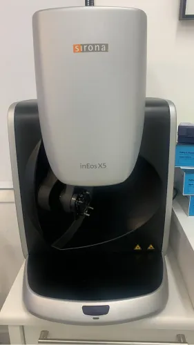 Scanner  Odontológico Ineos X5 Dentsply Sirona