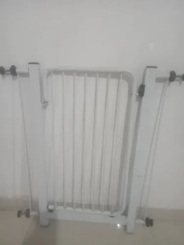 Vendo 1 portãozinho pra pet.!!!
