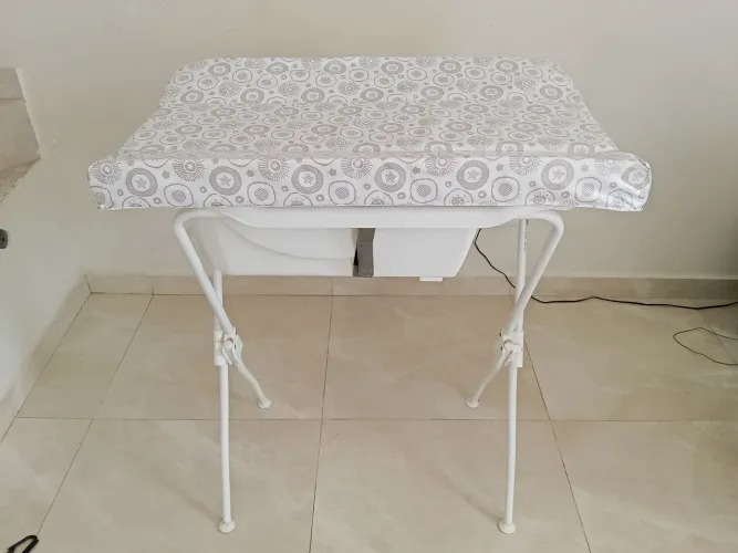 Banheira com trocador Tutti