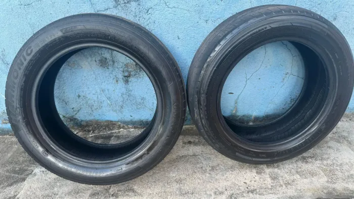 Pneus aro 15. 185/60