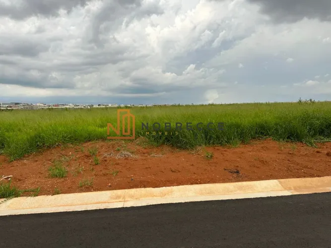Terreno à venda no Condominio fechado Dona Maria Candida, Indaiatuba, SP.