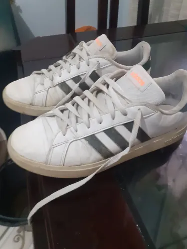 Tênis Adidas Original numero 41 ,42 60 Reais