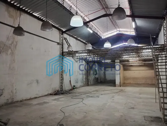 Galpão - Bonsucesso - 600 m2 - Cód. 1767