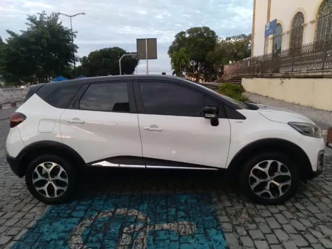 Renault Captur Intense Bose 1.6 16V Flex 5P AUT 2021