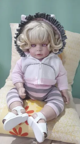 Boneca Adora Doll Cats Meow