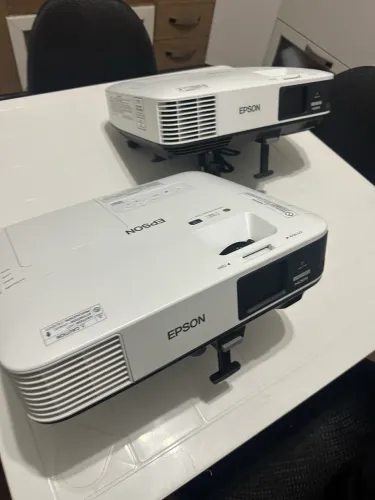 Projetor Epson 2250u (unidade)