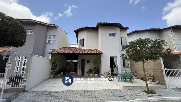 Casa duplex com 03 suítes à venda no bairro José de Alencar | Condomínio San Remo.
