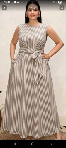 Vestido plus size listrado