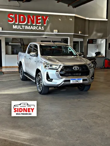 Toyota Hilux CD SRV 4X4 2.8 TDI Diesel Aut. 2025