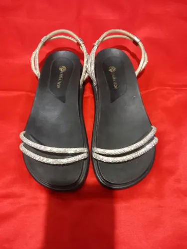 Sandalia rasteira com strass nmr 35