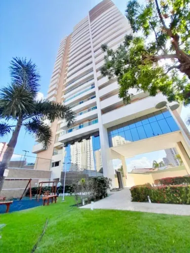 Apartamento com 3 dormitórios para alugar, 71 m² por R$ 4.733,38/mês - Guararapes - Fortal