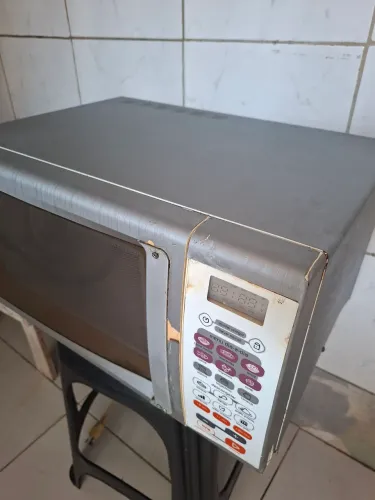 Microondas Brastemp 300 LITROS