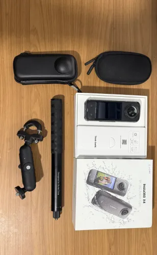Insta360 X4