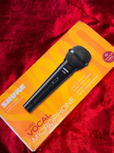 MICROFONE SHURE SV200 NOVO