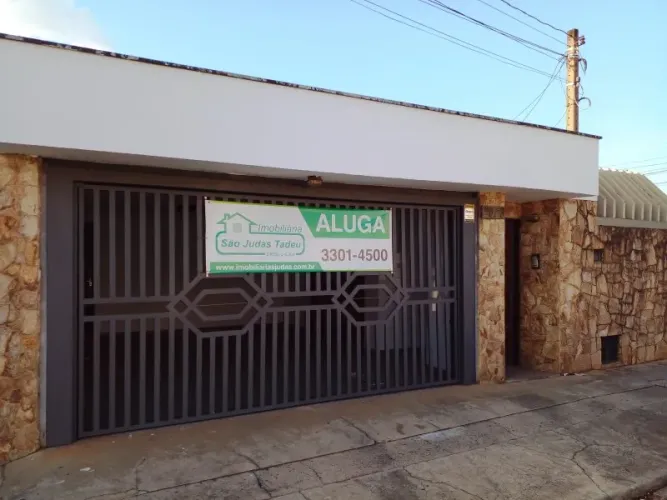 Casas - VILA INDEPENDÊNCIA
