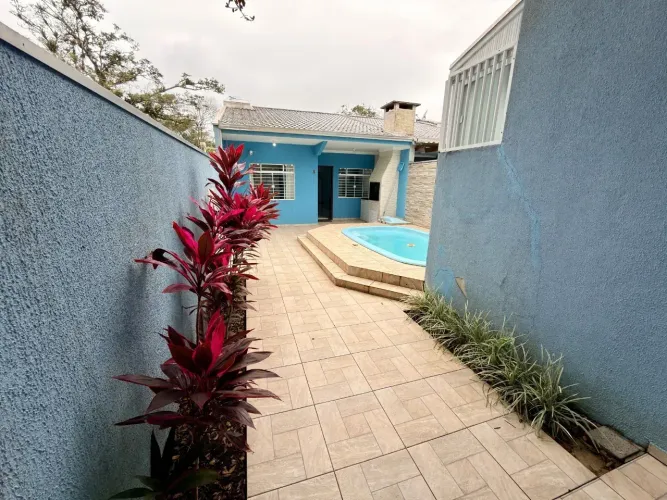 Casa com Piscina Nereidas Guaratuba | 450m da Praia | R$ 405 mil