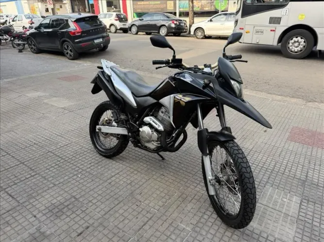 Honda Xre 300