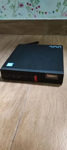 Lenovo m920q SSD 240 gb 8 gb memória I5 8500T